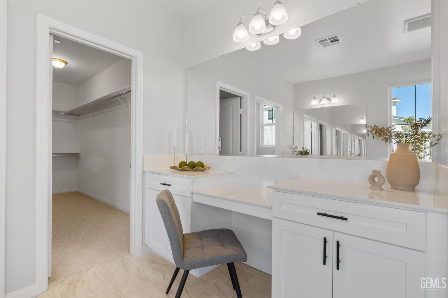 5804 Levanto Street — photo 34