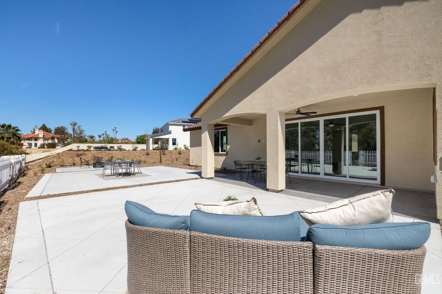 5804 Levanto Street — photo 49