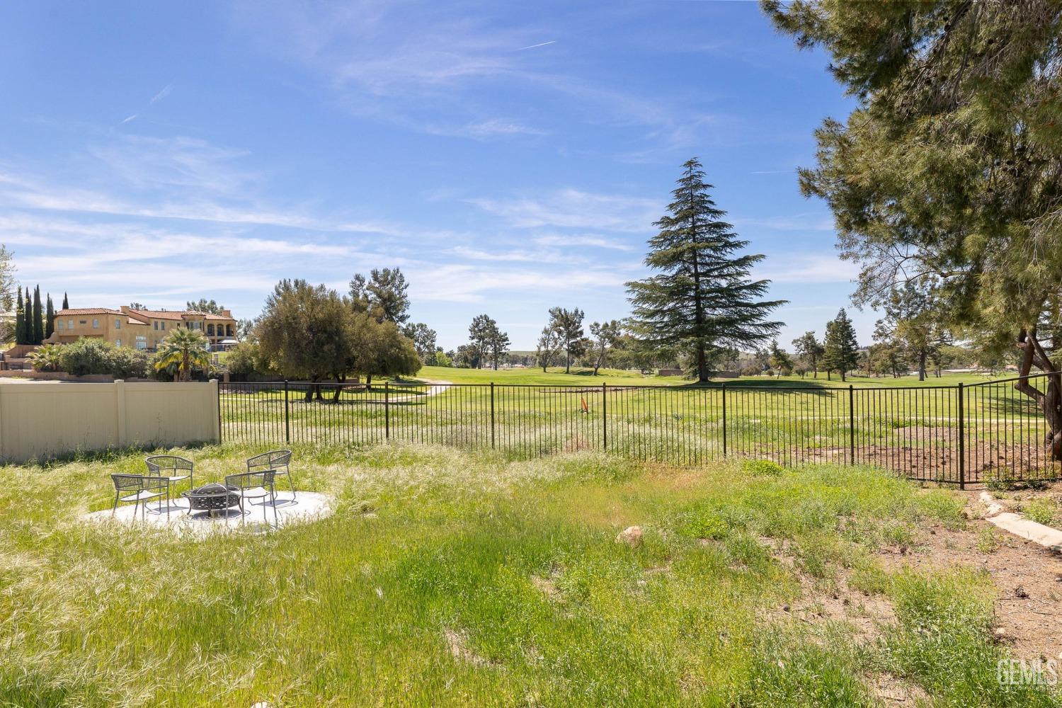 5804 Levanto Street — photo 48
