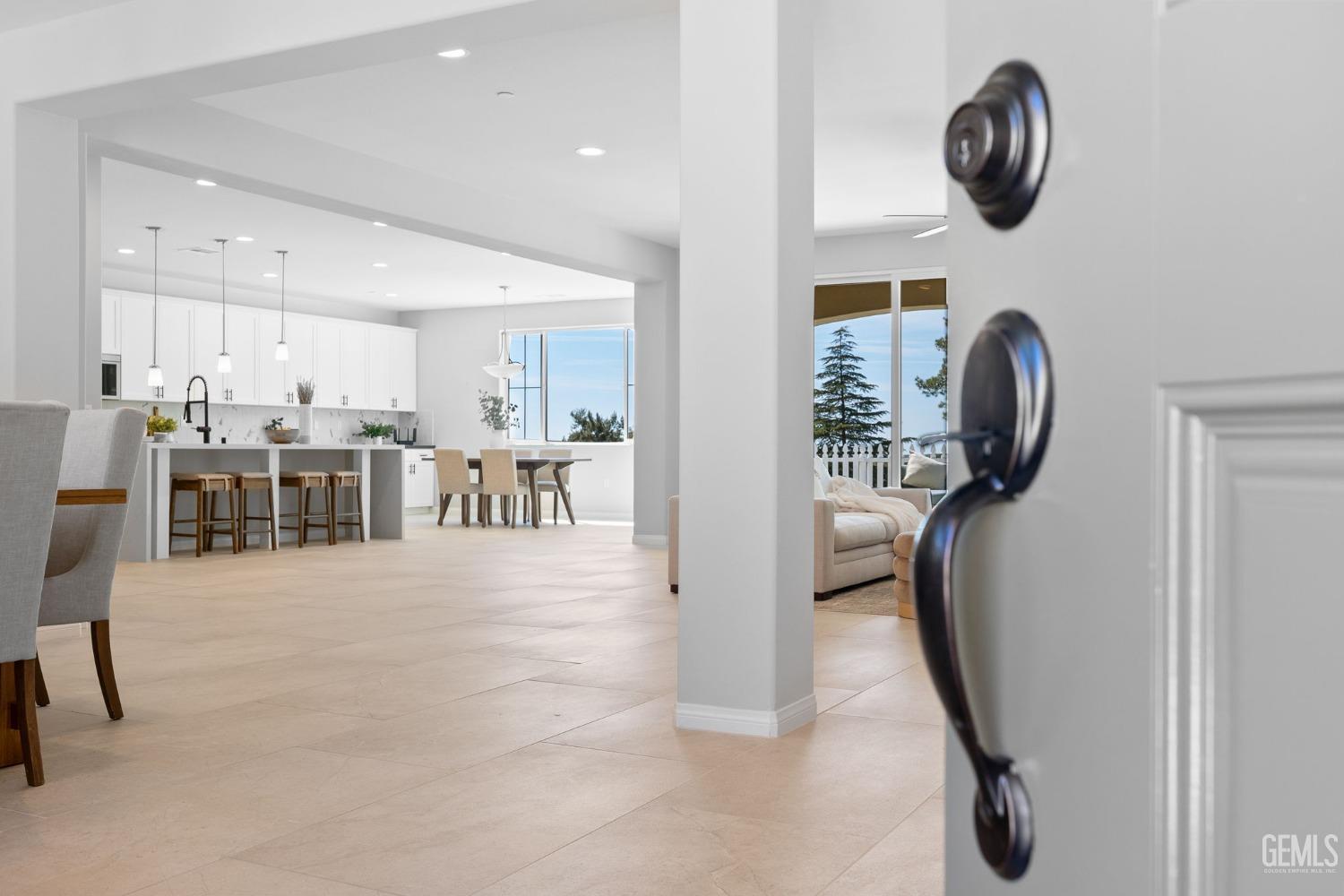 5804 Levanto Street — photo 7