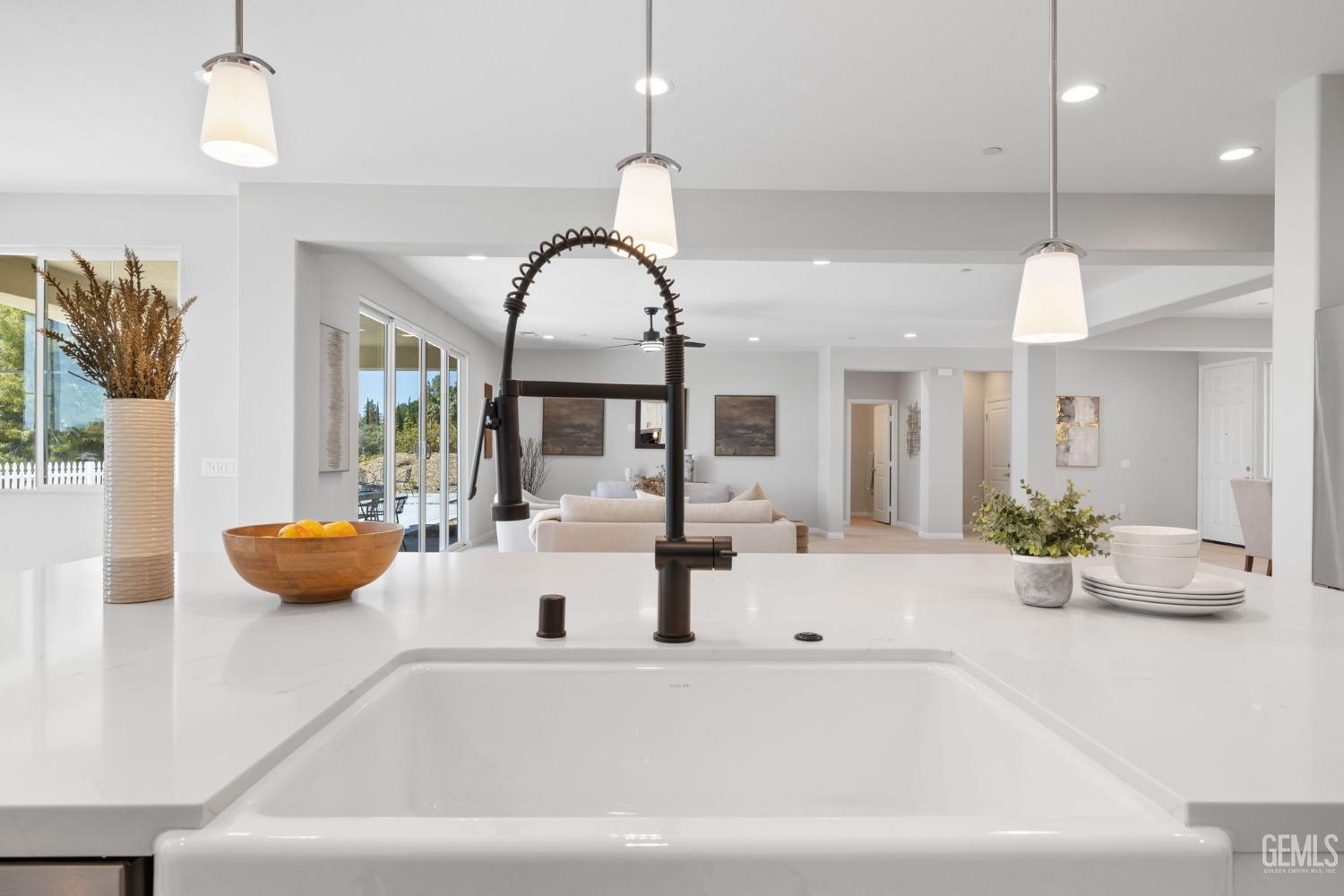 5804 Levanto Street — photo 28