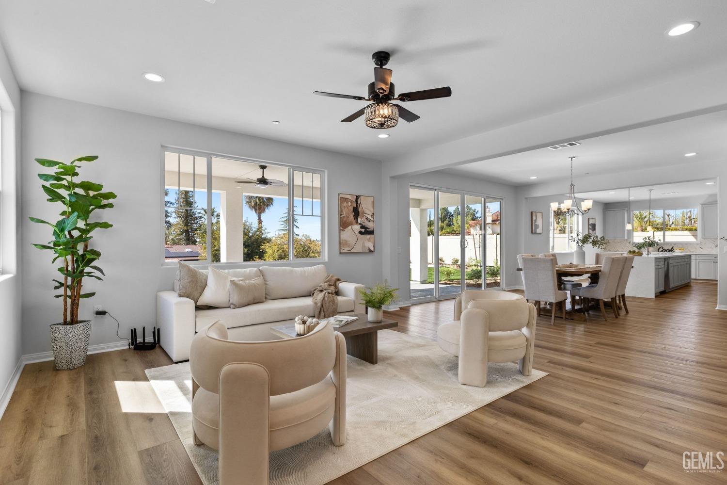5808 Levanto Street — photo 15