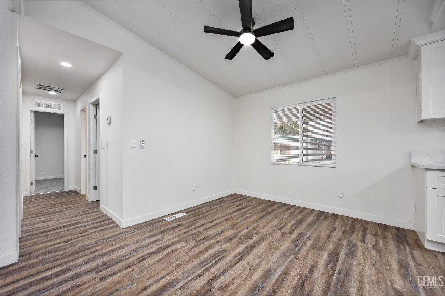 294 Florence Lane — photo 15
