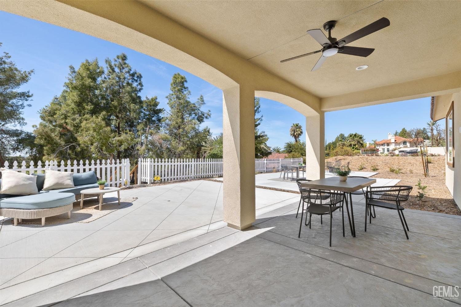 5804 Levanto Street — photo 43