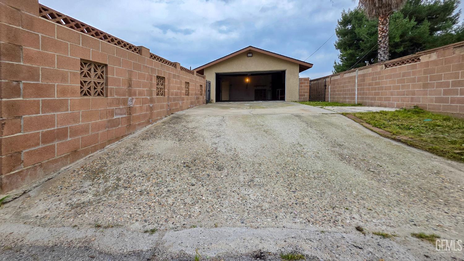 3516 Harmony Drive — photo 32