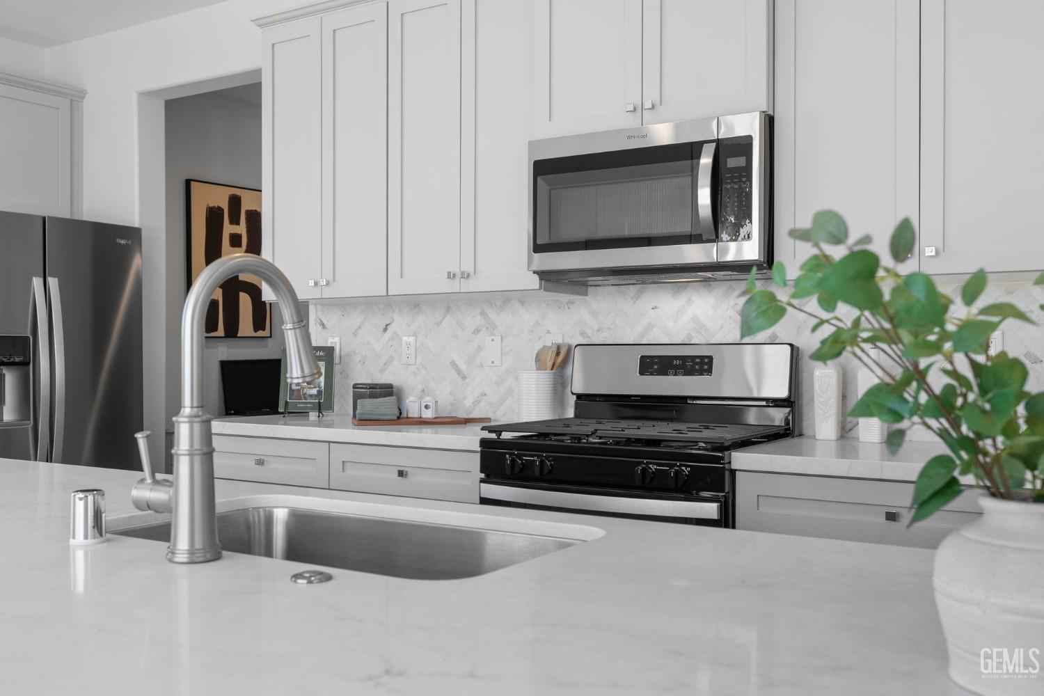 5808 Levanto Street — photo 28