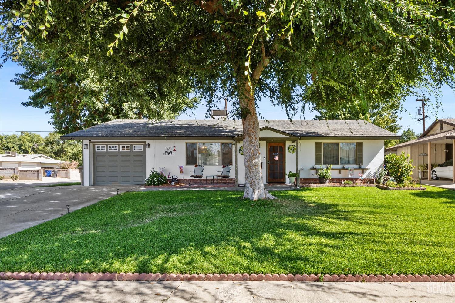 5812 Burke Way — photo 3