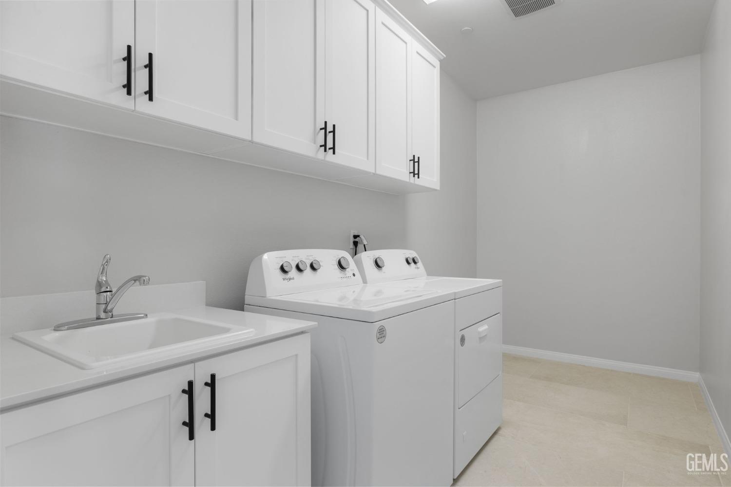 5804 Levanto Street — photo 38