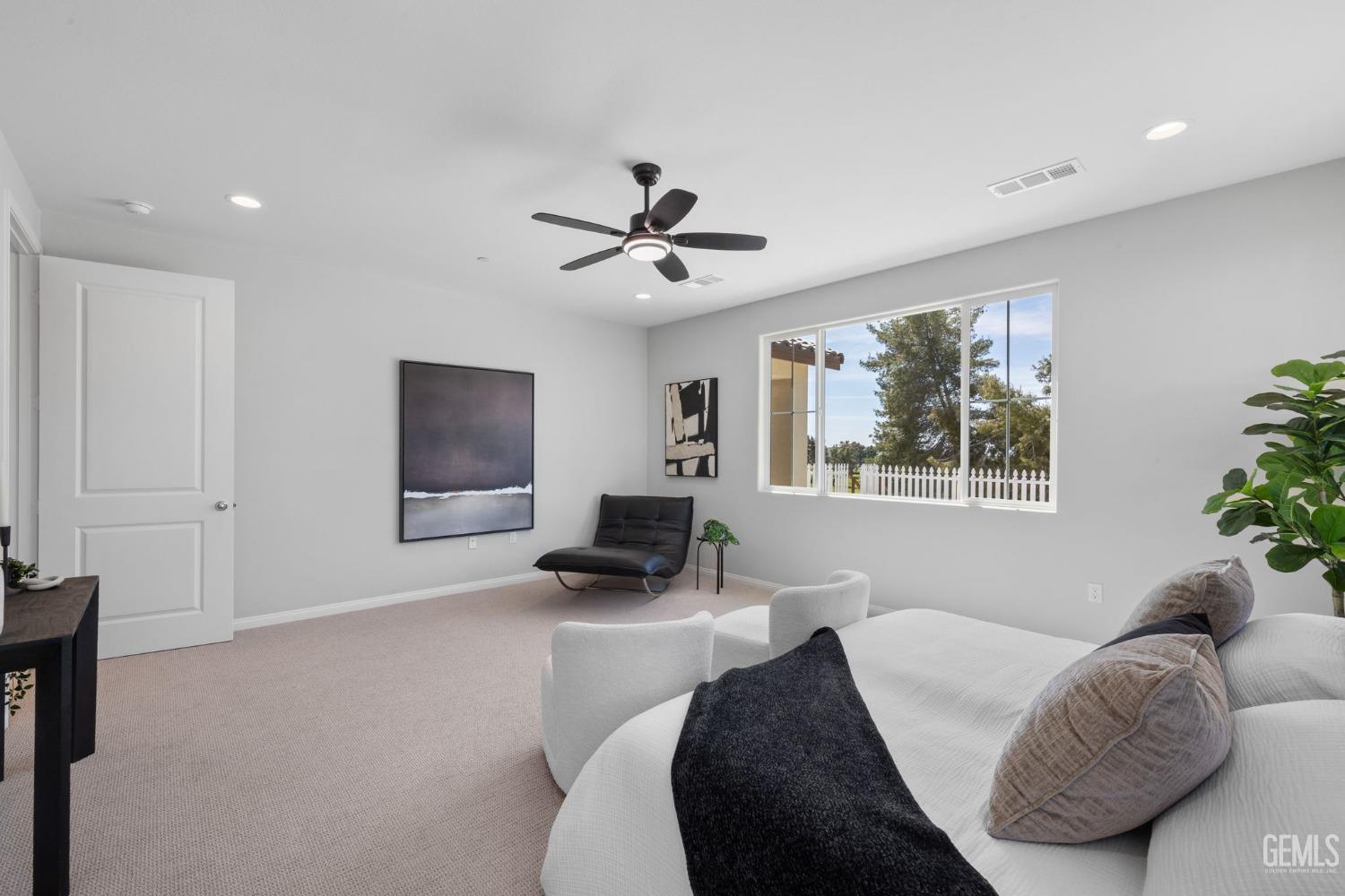 5804 Levanto Street — photo 29