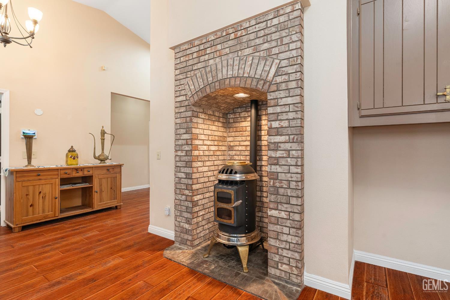 8711 Dalby Court — photo 9