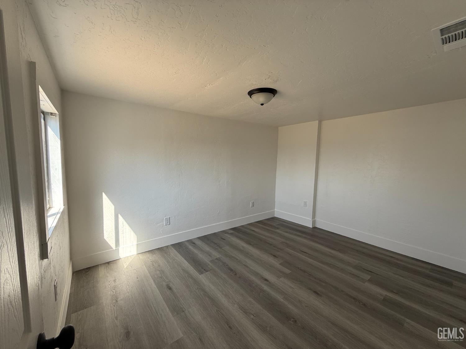 505 Jeffrey Street — photo 7