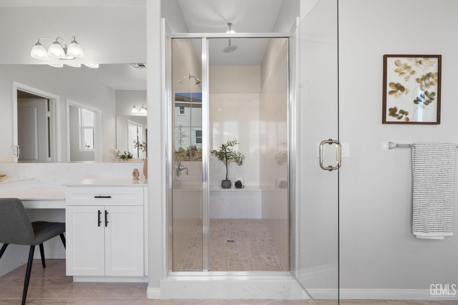 5804 Levanto Street — photo 36