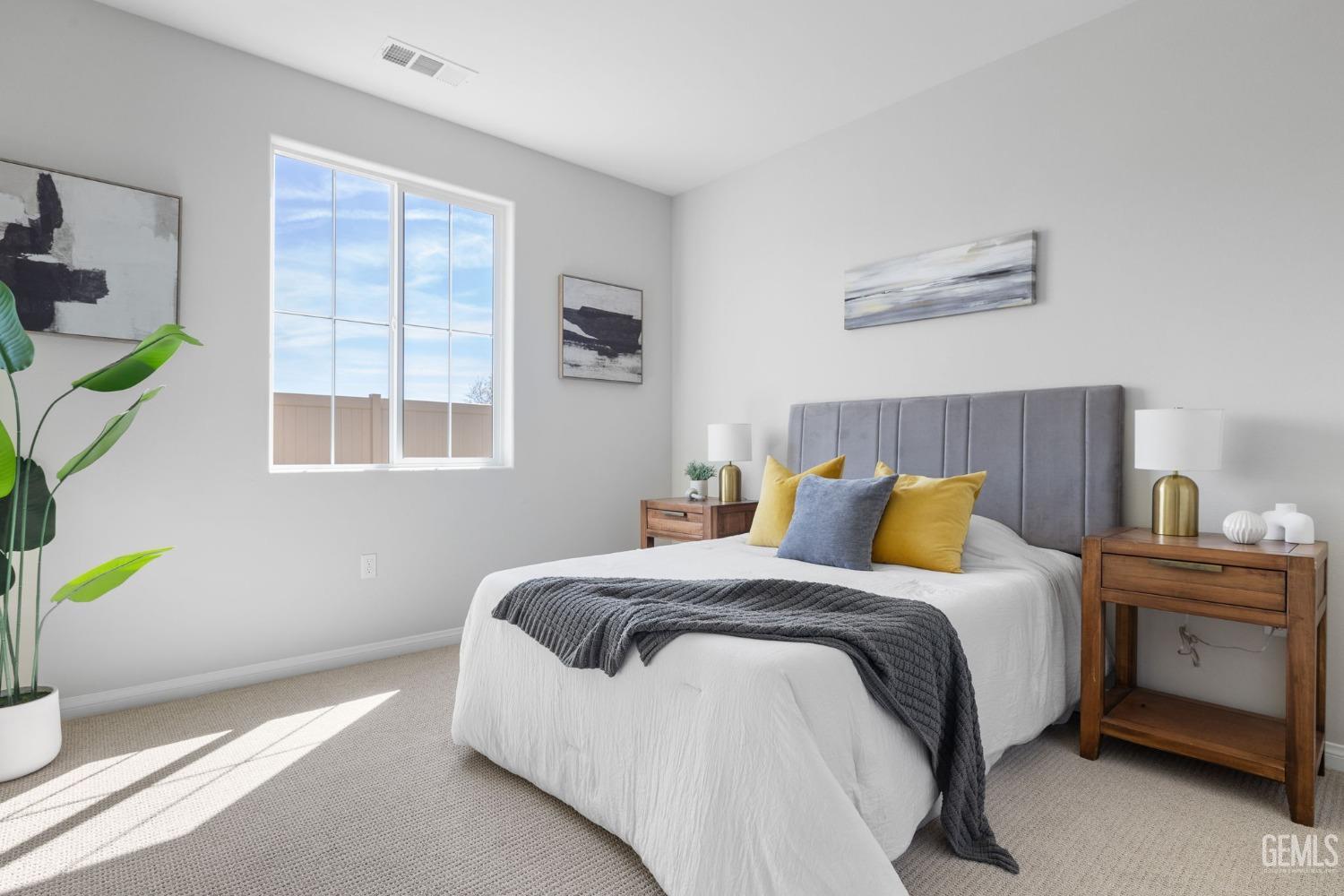 5804 Levanto Street — photo 37