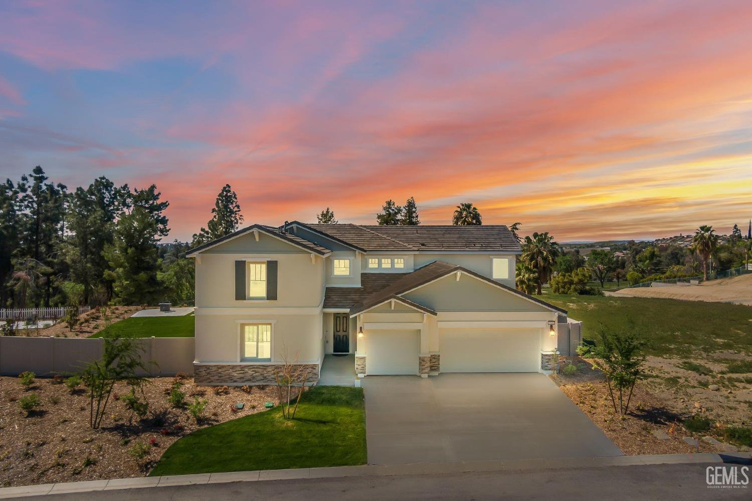5808 Levanto Street — photo 71