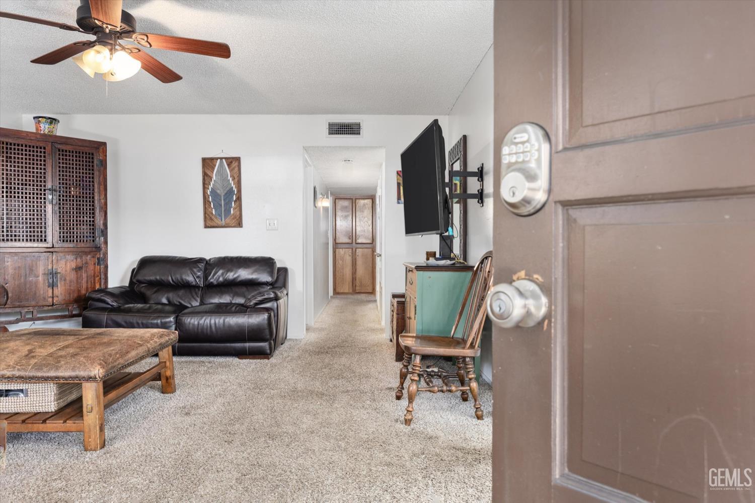 3333 El Encanto Court — photo 9