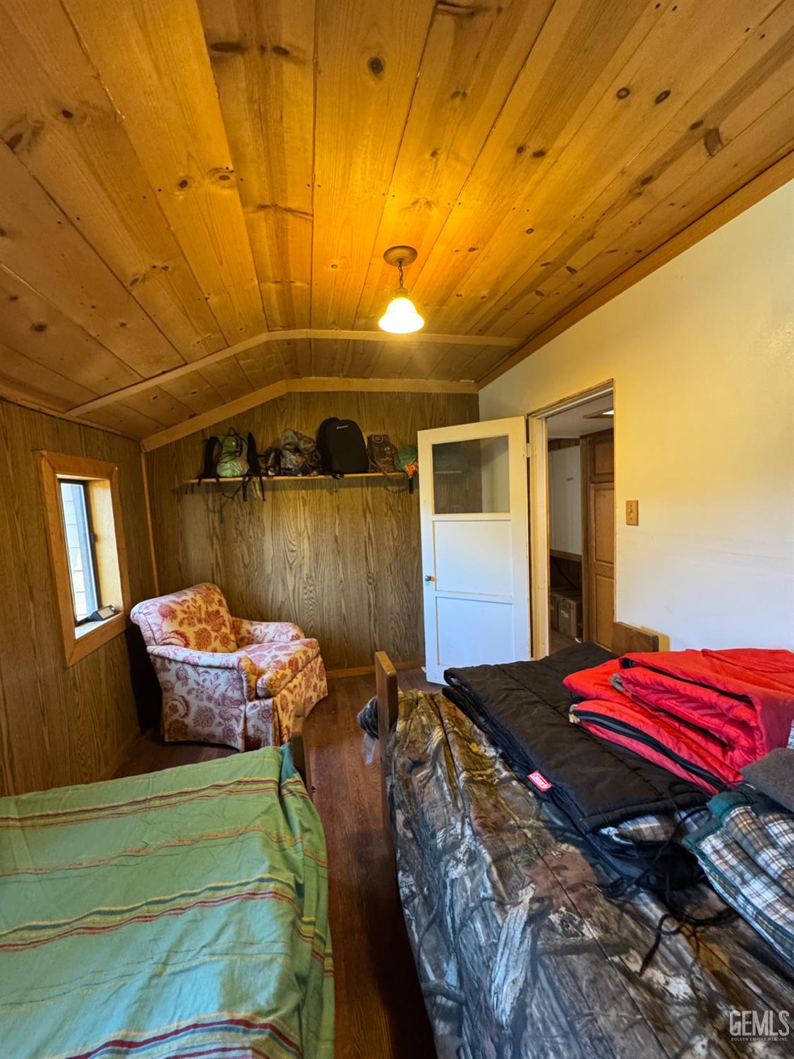 1 Maple Ave — photo 14