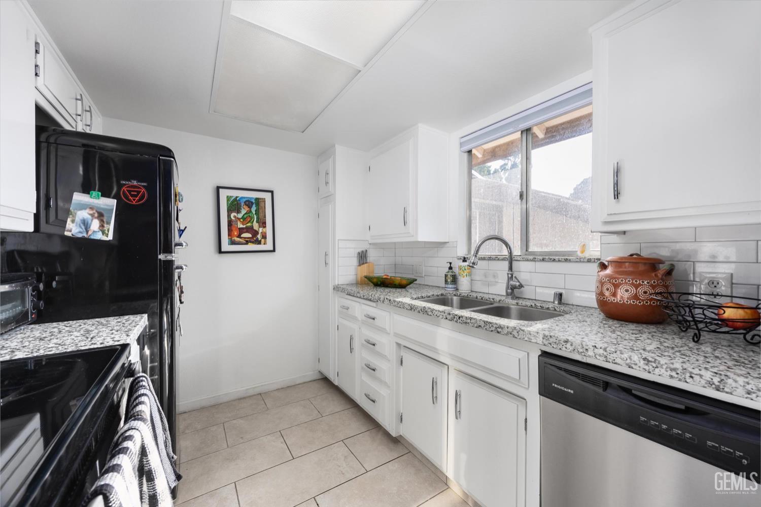 3333 El Encanto Court — photo 16