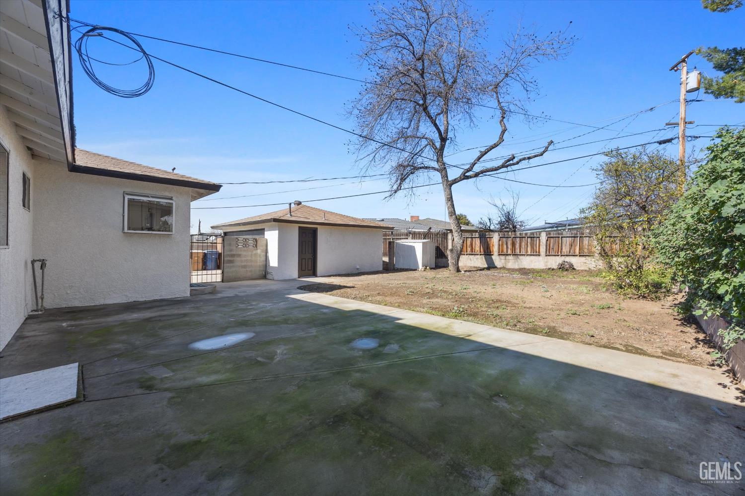 2814 College Avenue — photo 30
