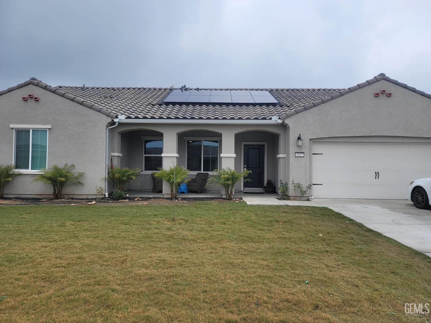 4917 Chukchansi Avenue — photo 3