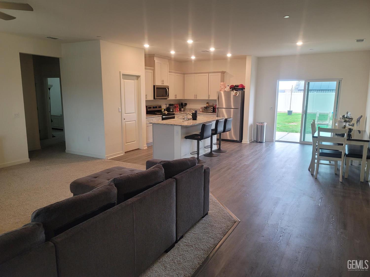 4917 Chukchansi Avenue — photo 6