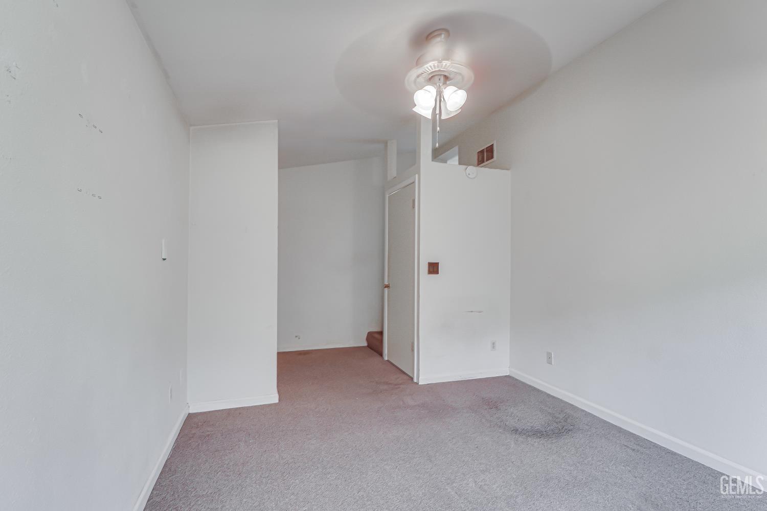 3817 Hillburn Road — photo 33