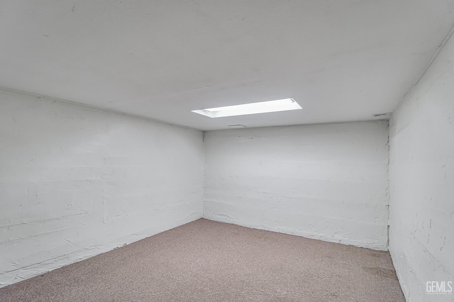 3817 Hillburn Road — photo 37