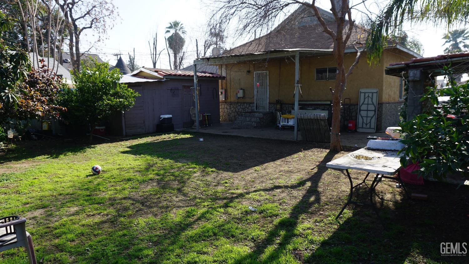 518 Monterey Street — photo 15