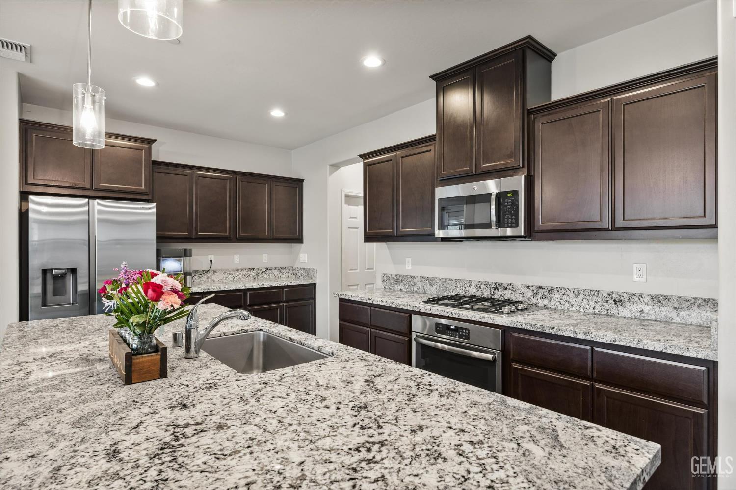 14917 Aldridge Avenue — photo 14