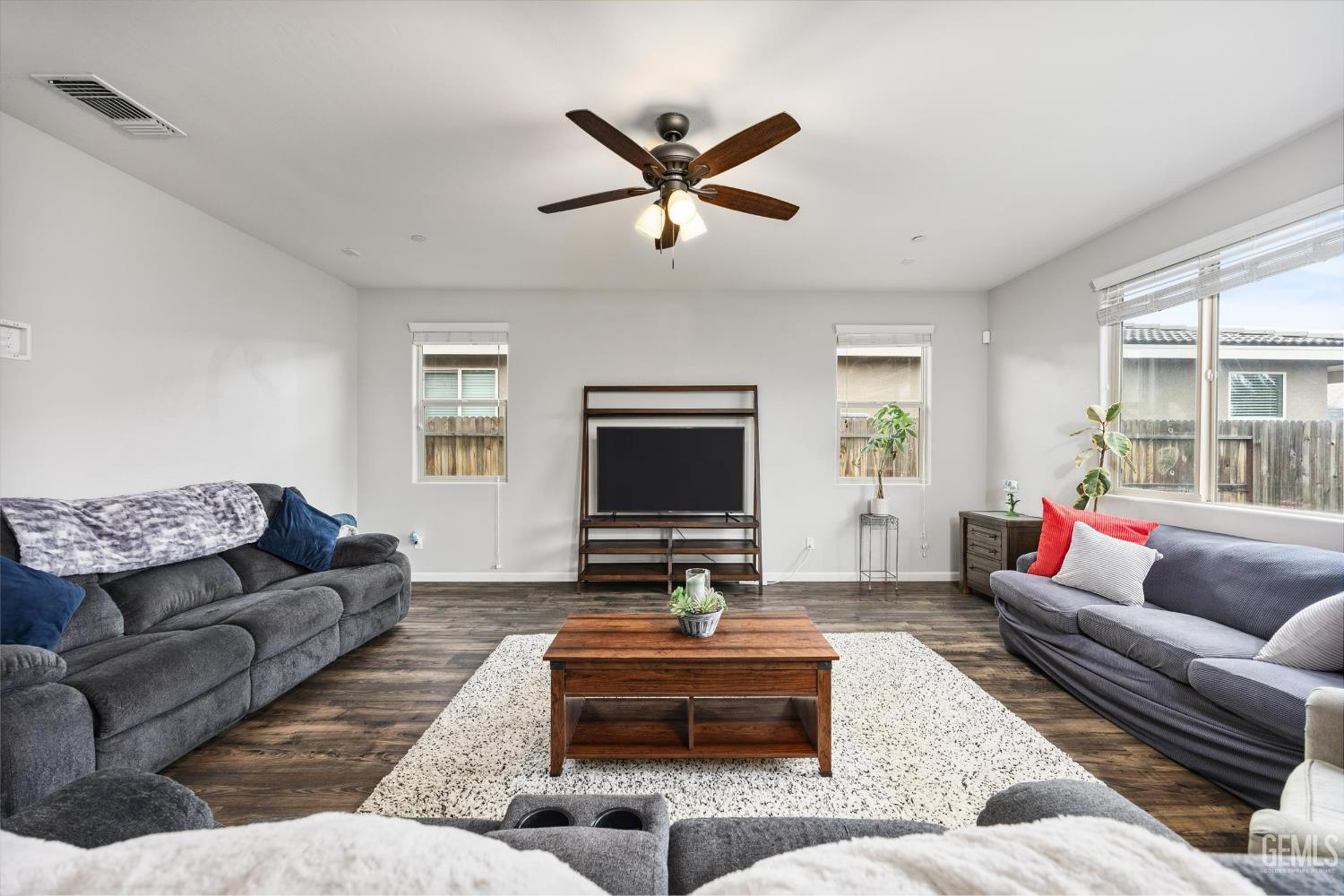 14917 Aldridge Avenue — photo 8
