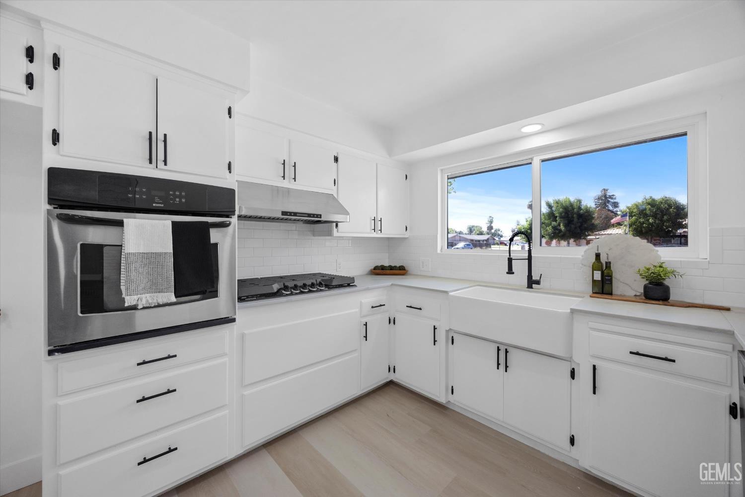 6000 Eugene Place — photo 13