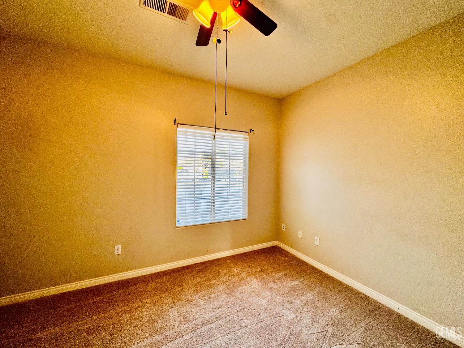 9721 Manhattan Drive — photo 11