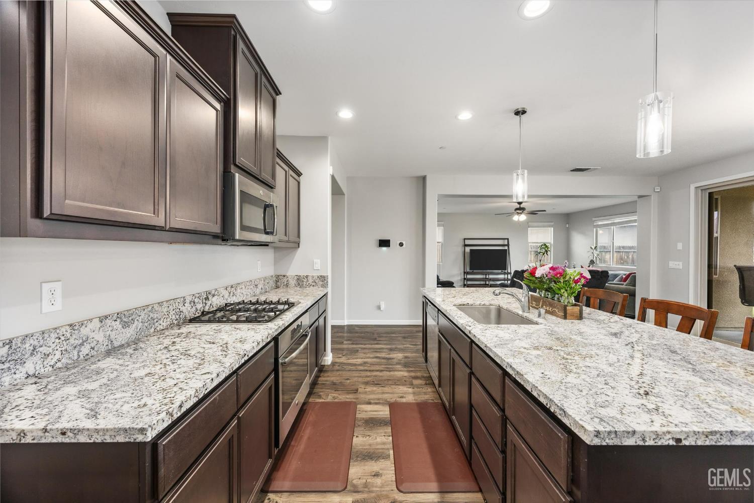14917 Aldridge Avenue — photo 15