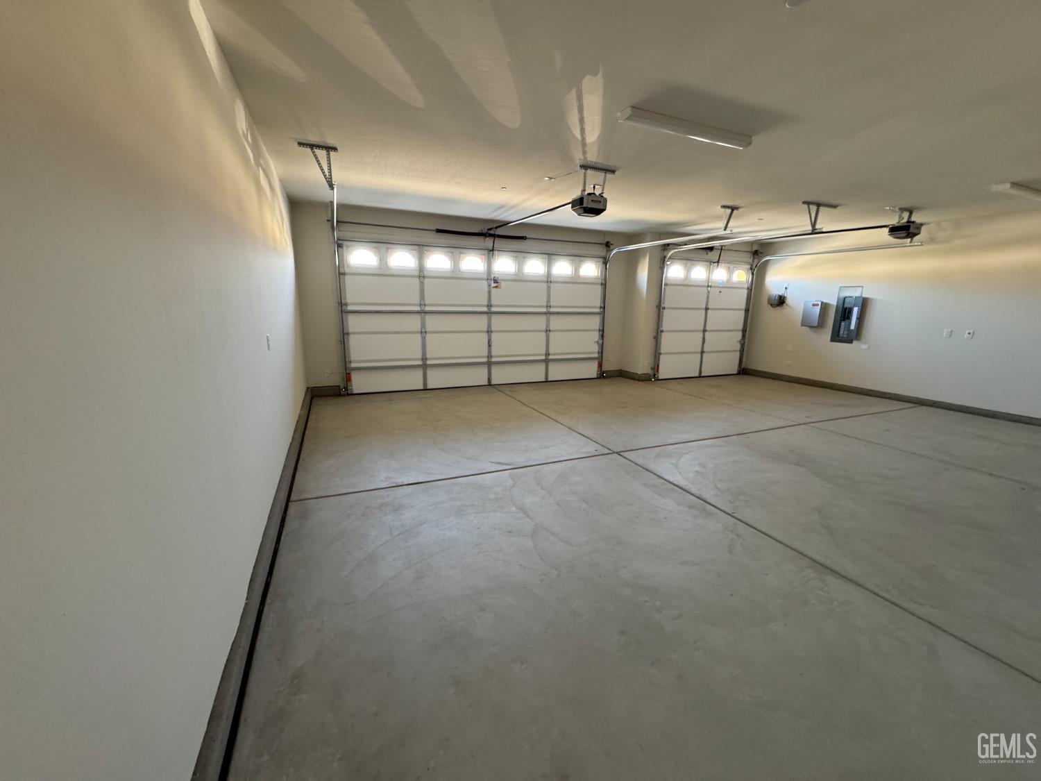 2407 Addlington Street — photo 12