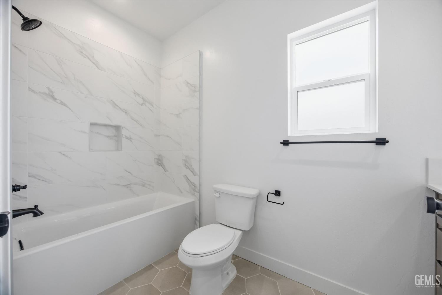 7104 Wintersweet Drive — photo 25