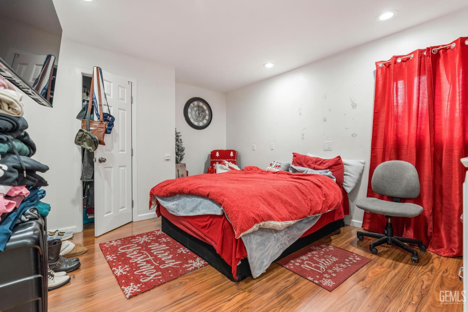 6918 Crestwood Street — photo 19