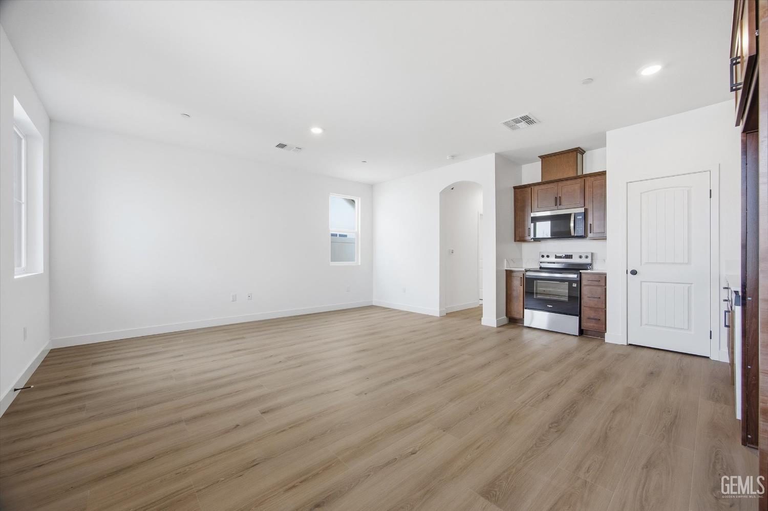 7104 Wintersweet Drive — photo 35