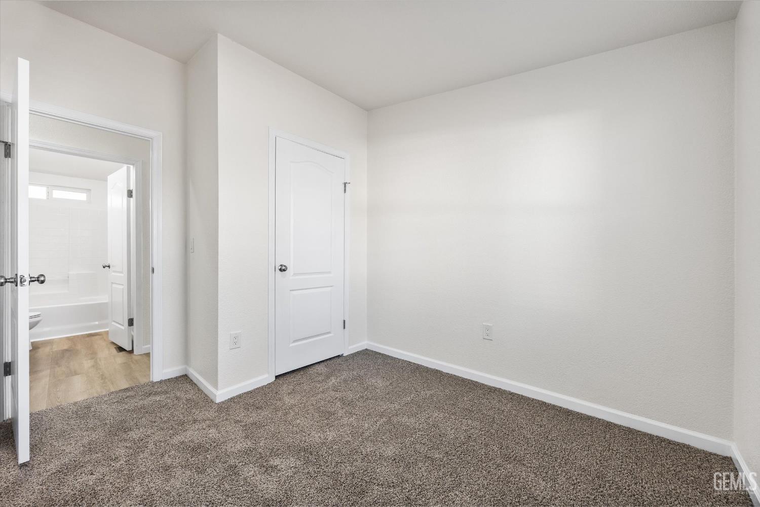 259 Mary Kay Lane — photo 23