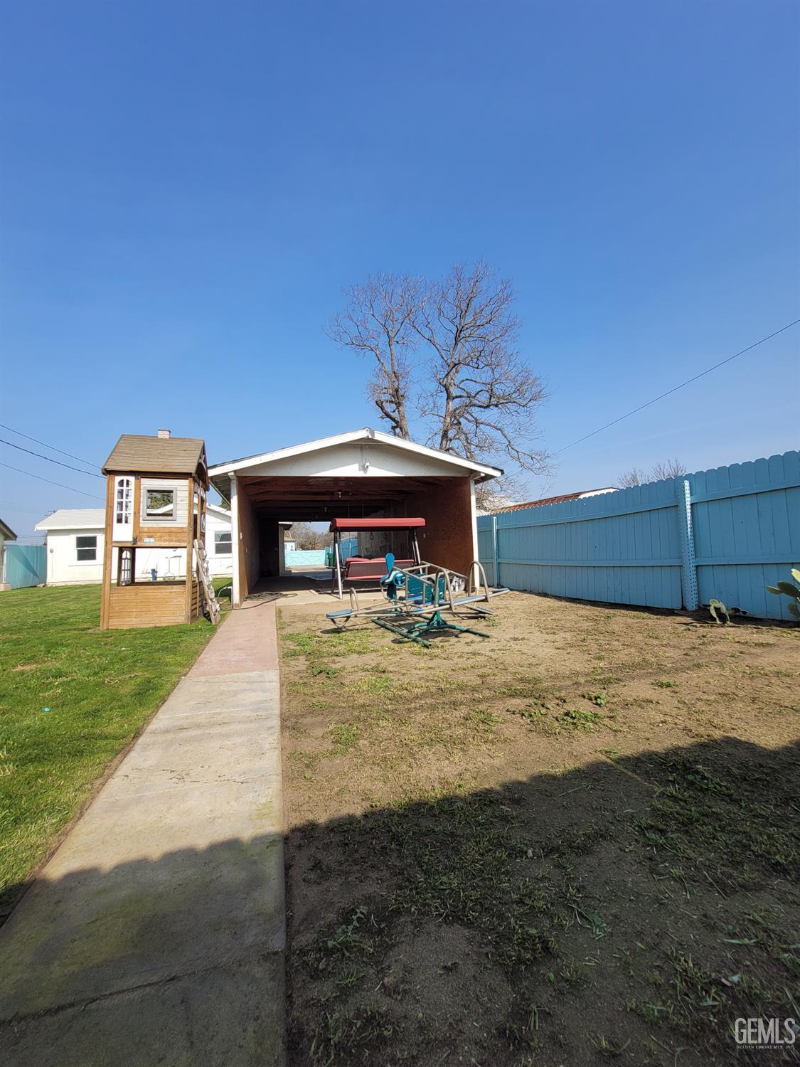 203 E Moneta Avenue — photo 35