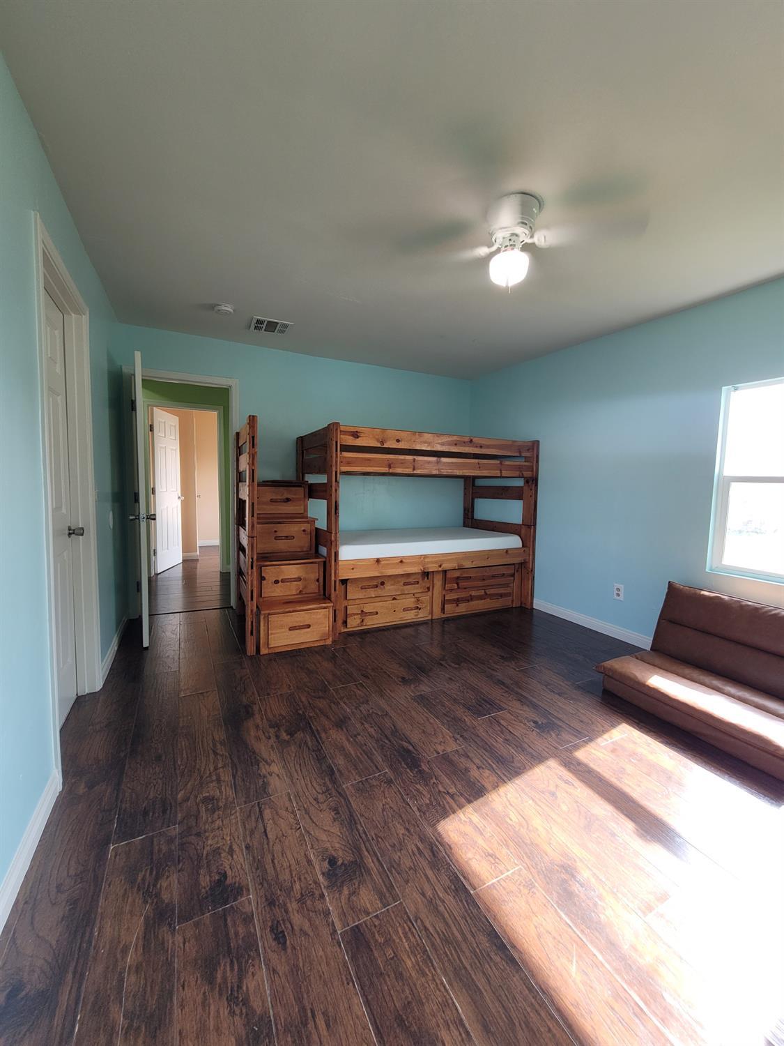 203 E Moneta Avenue — photo 29
