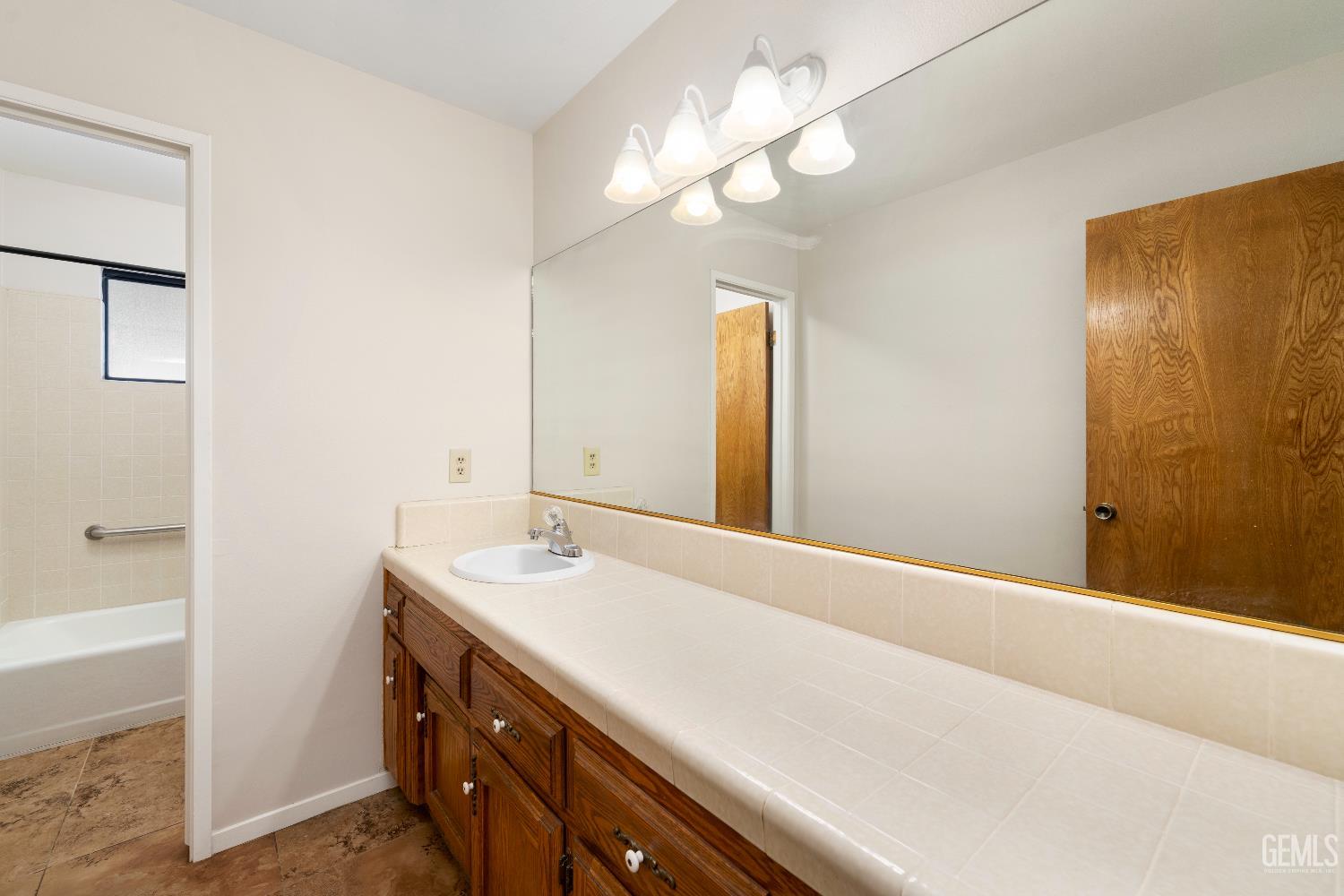 3100 Woodstown Street — photo 21