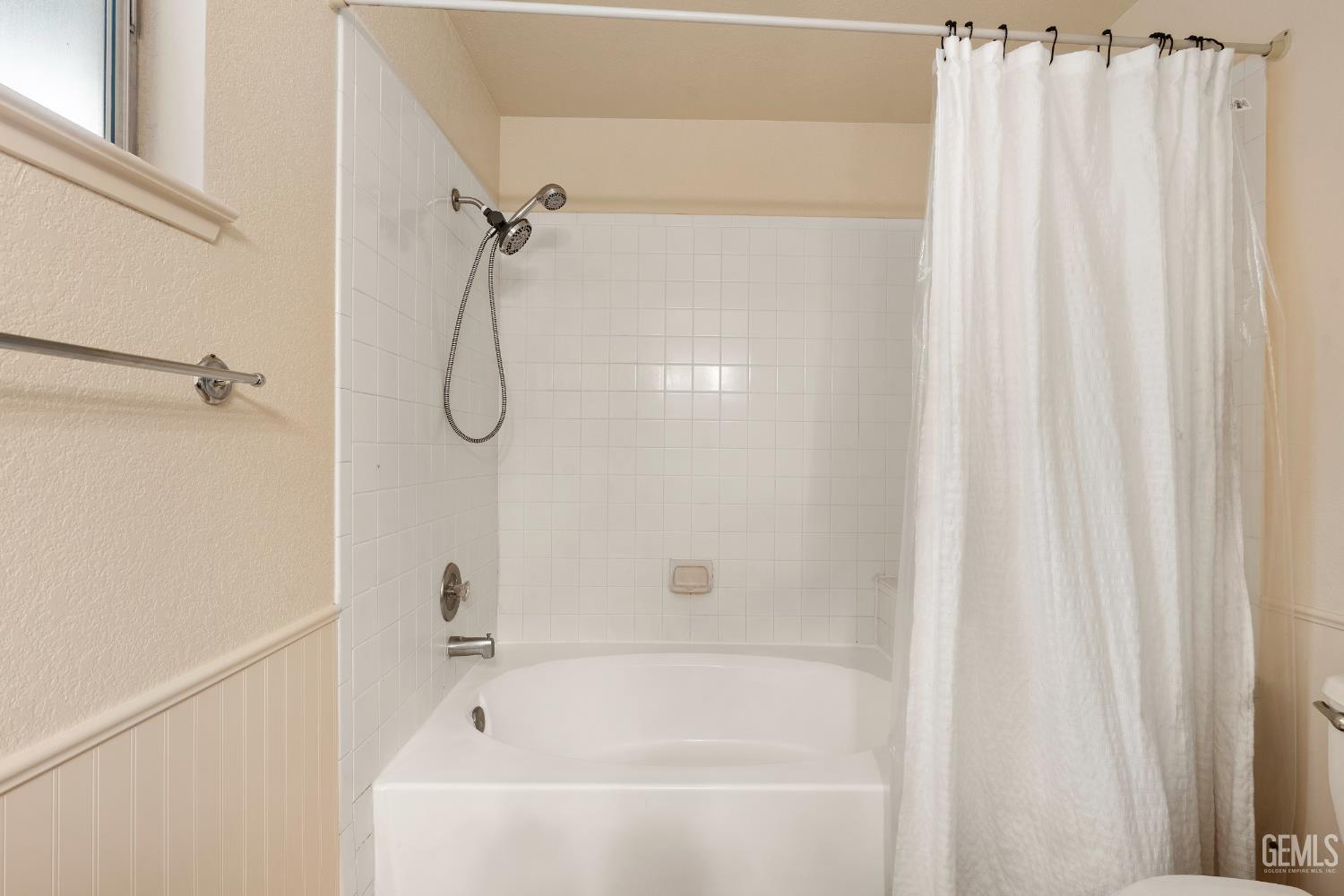 2204 Kelso Peak Avenue — photo 22