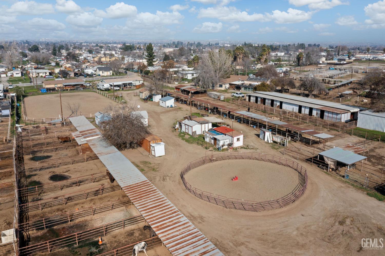 301 Sycamore Drive — photo 4