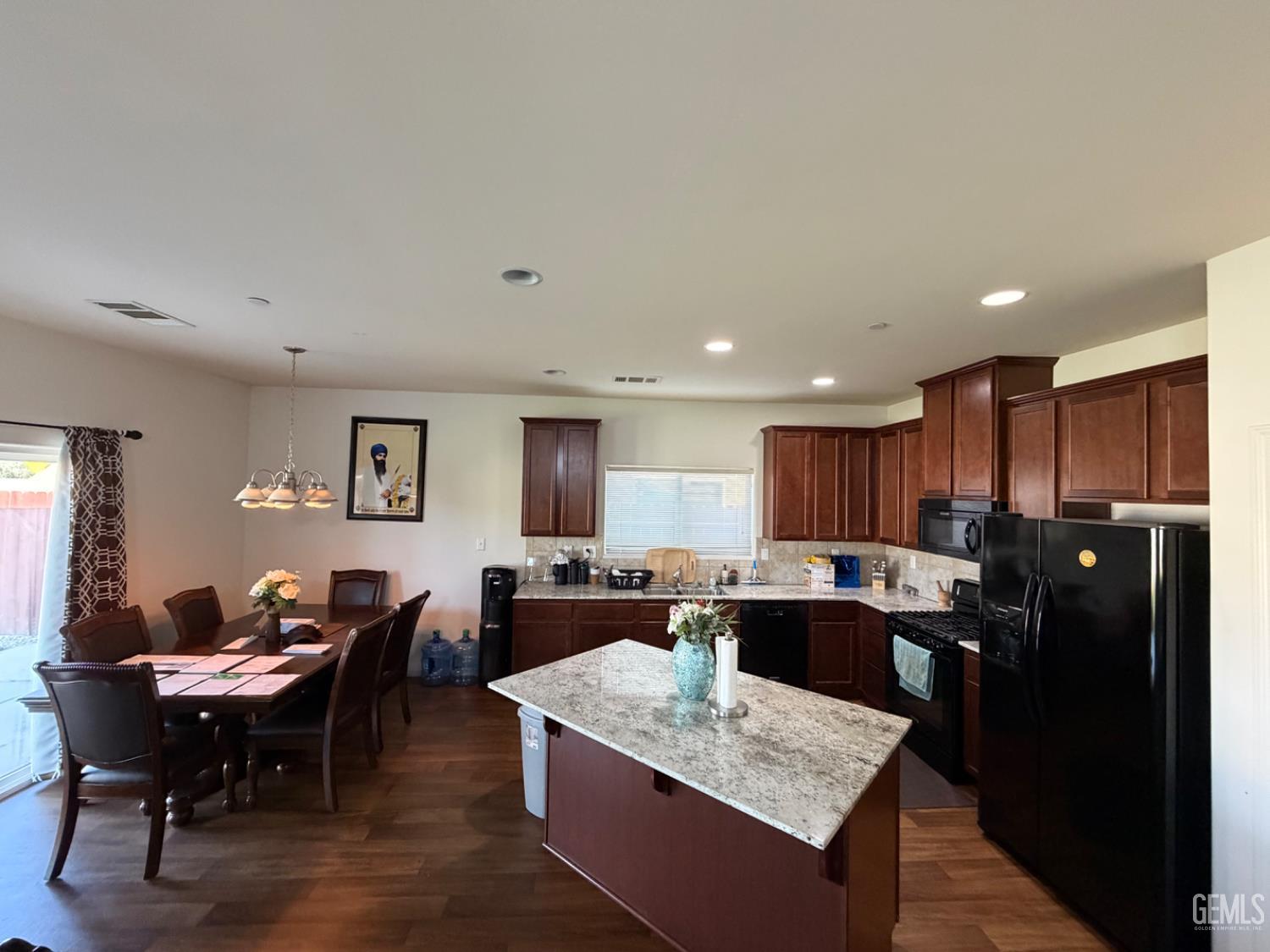 2306 Cobern Street — photo 5