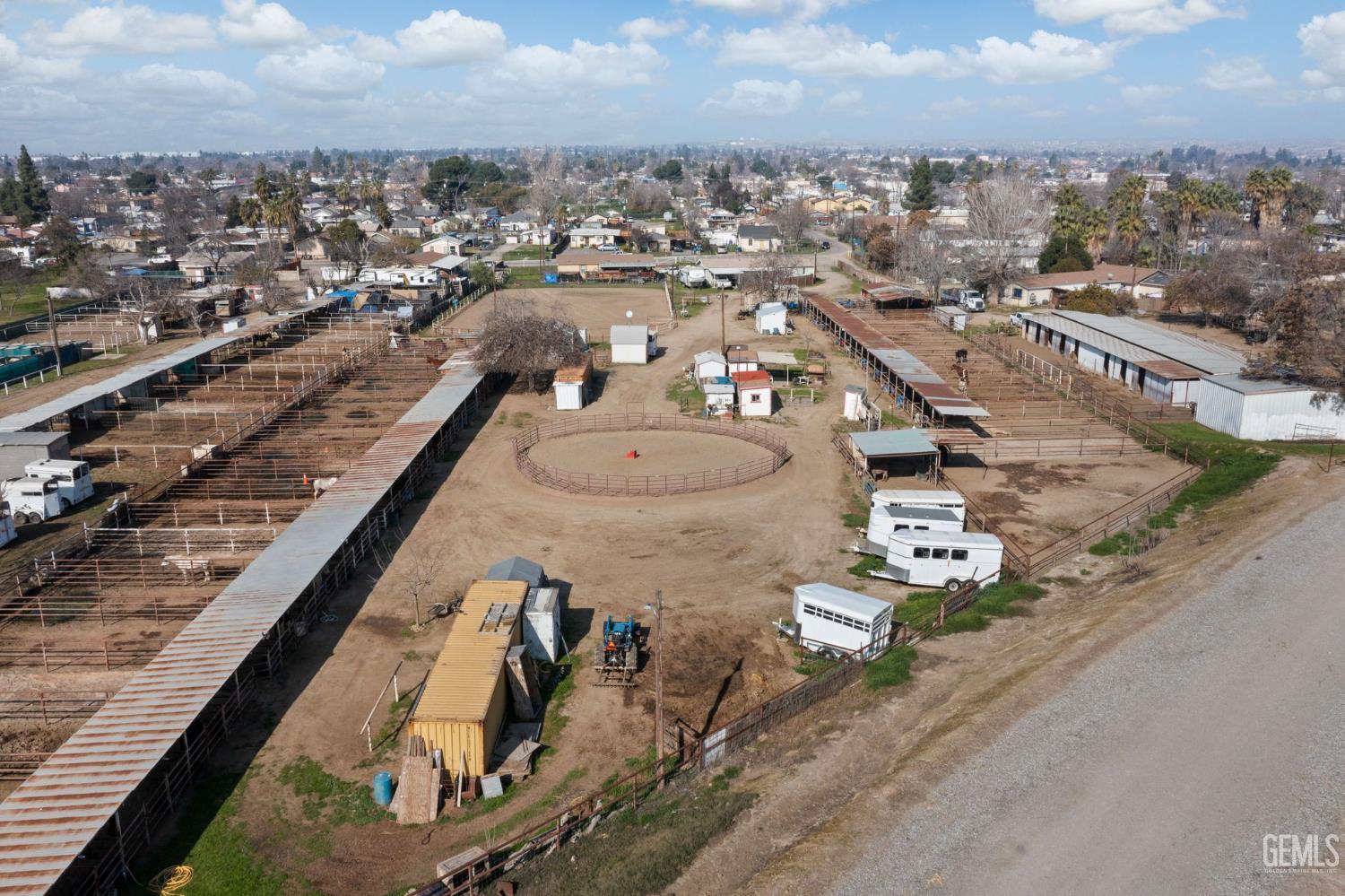 301 Sycamore Drive — photo 3