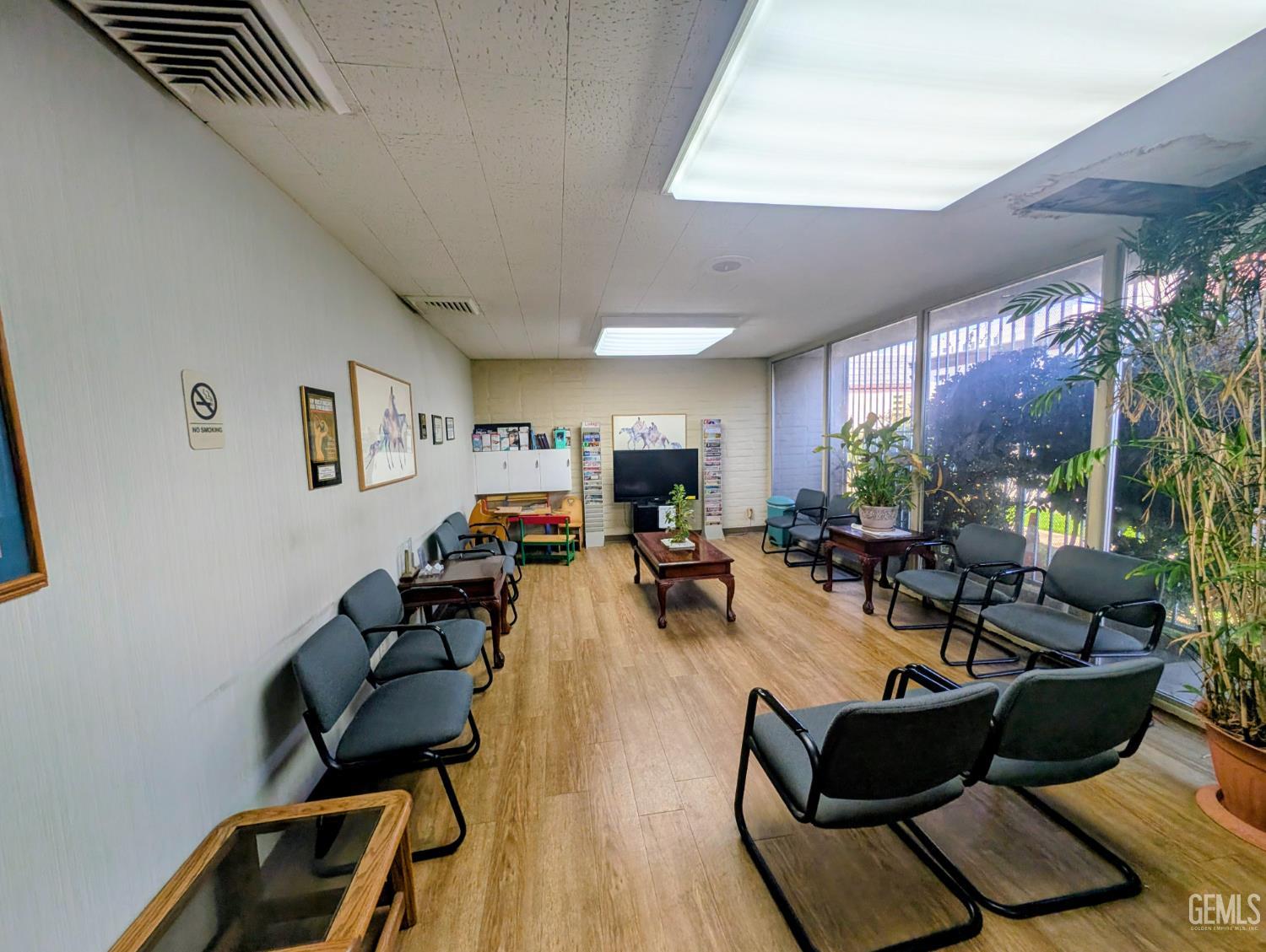 3535 San Dimas Street — photo 3