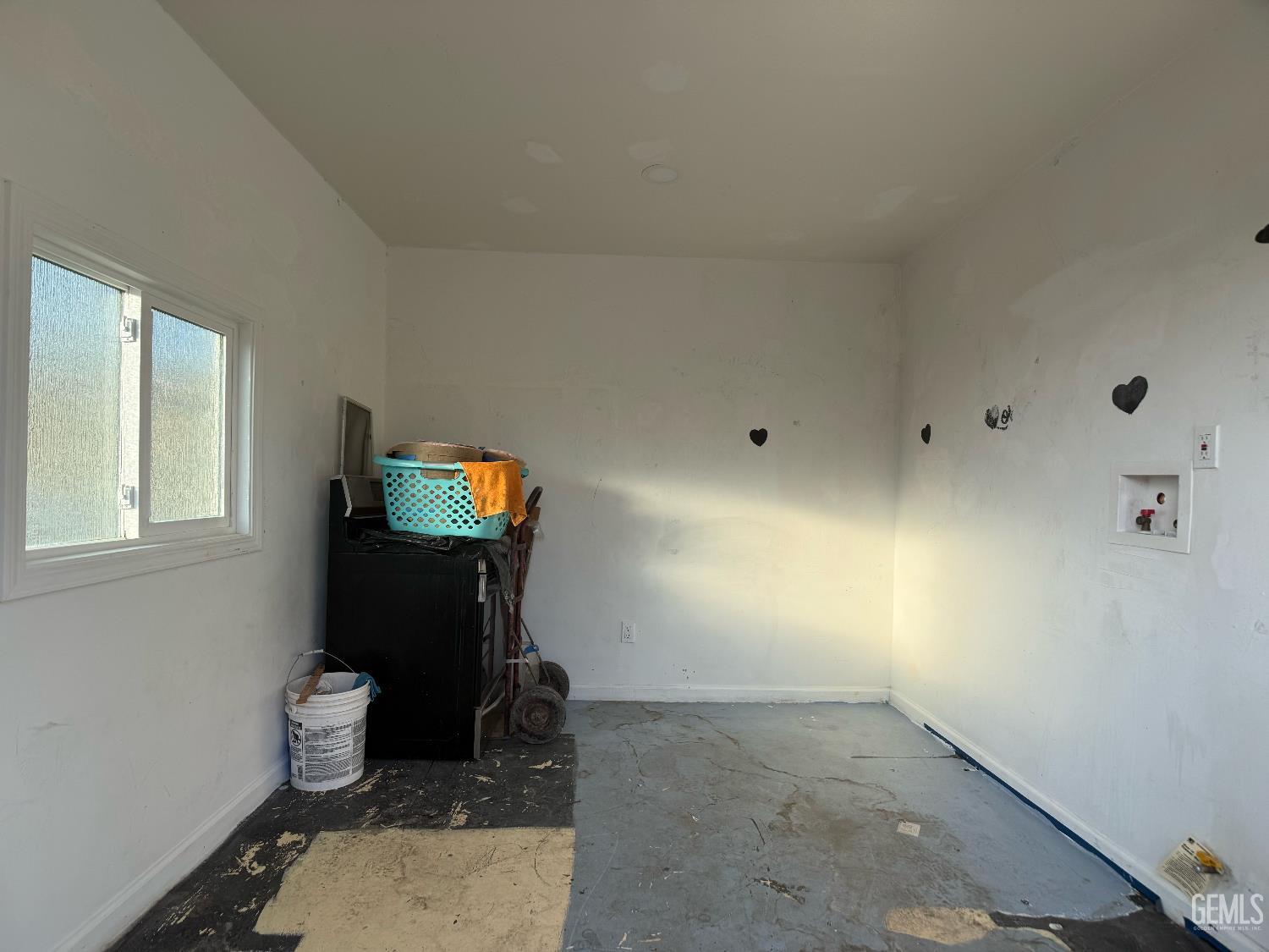 104 S Kincaid Street — photo 19