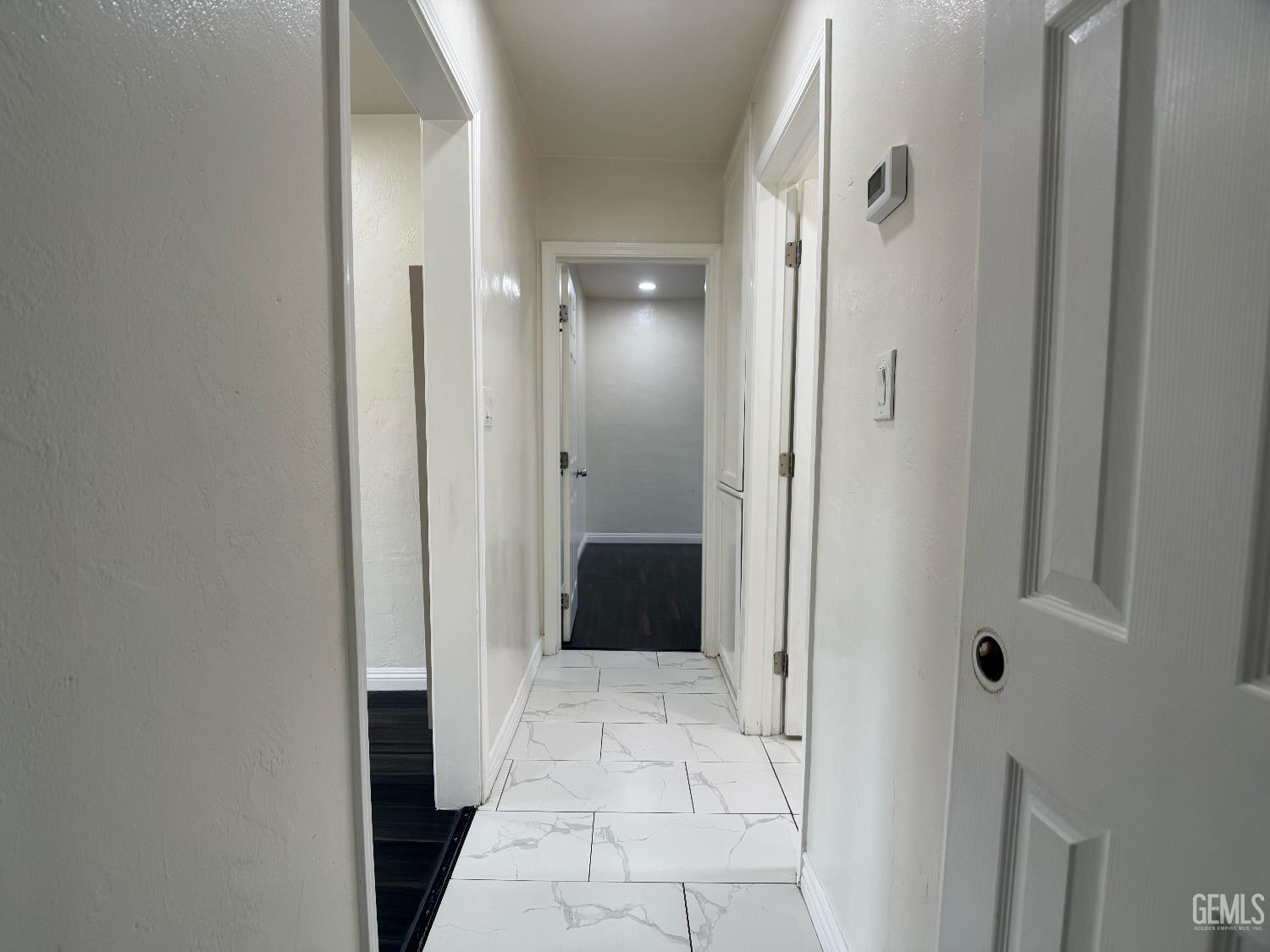 104 S Kincaid Street — photo 12