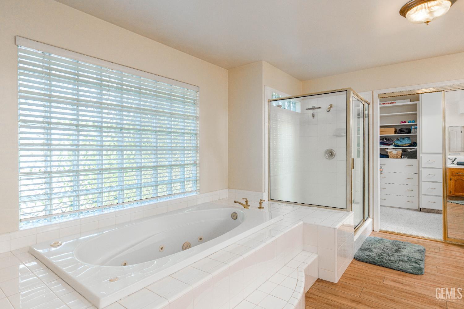 10906 Rosslyn Lane — photo 53