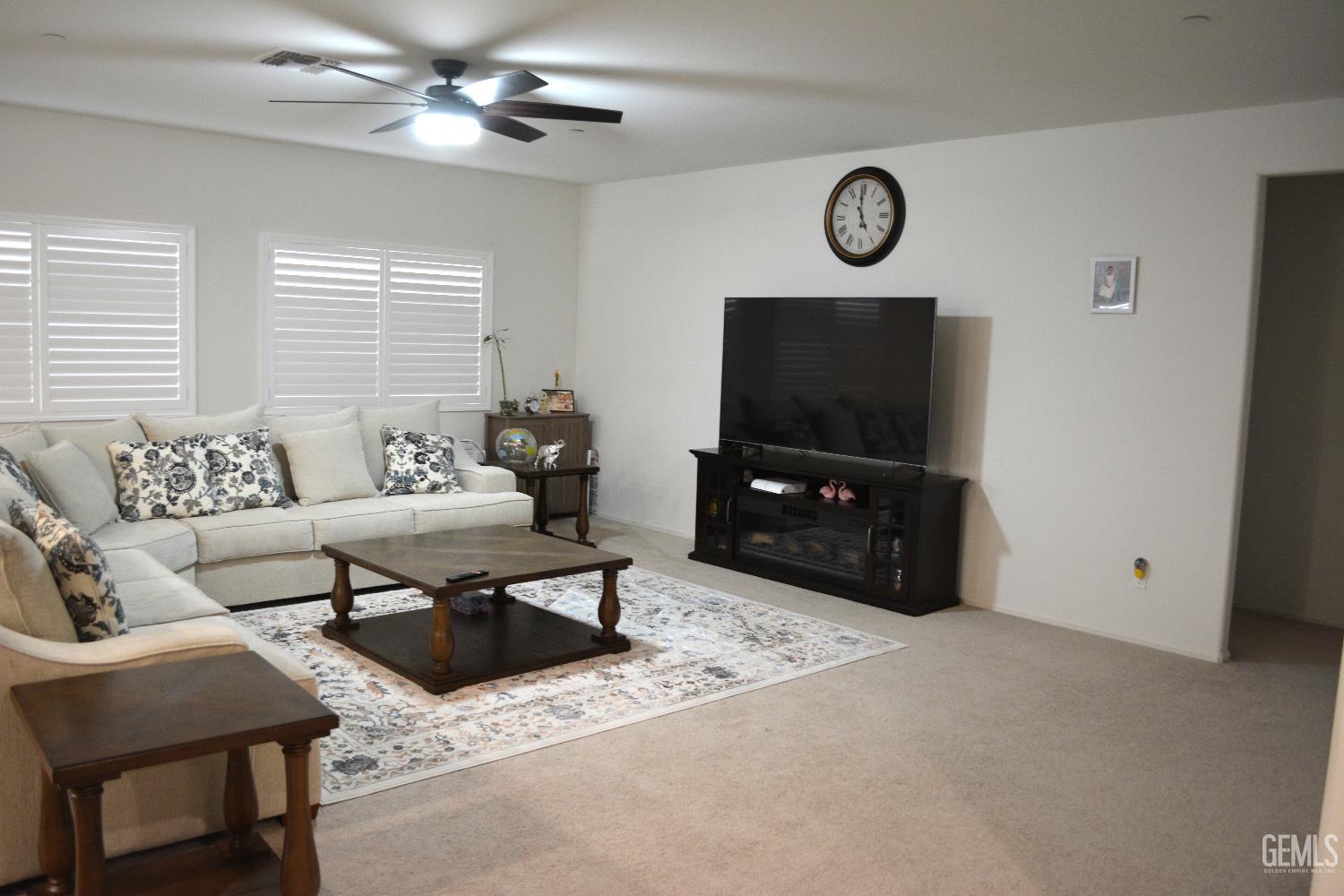 7311 Koyuk River Street — photo 10