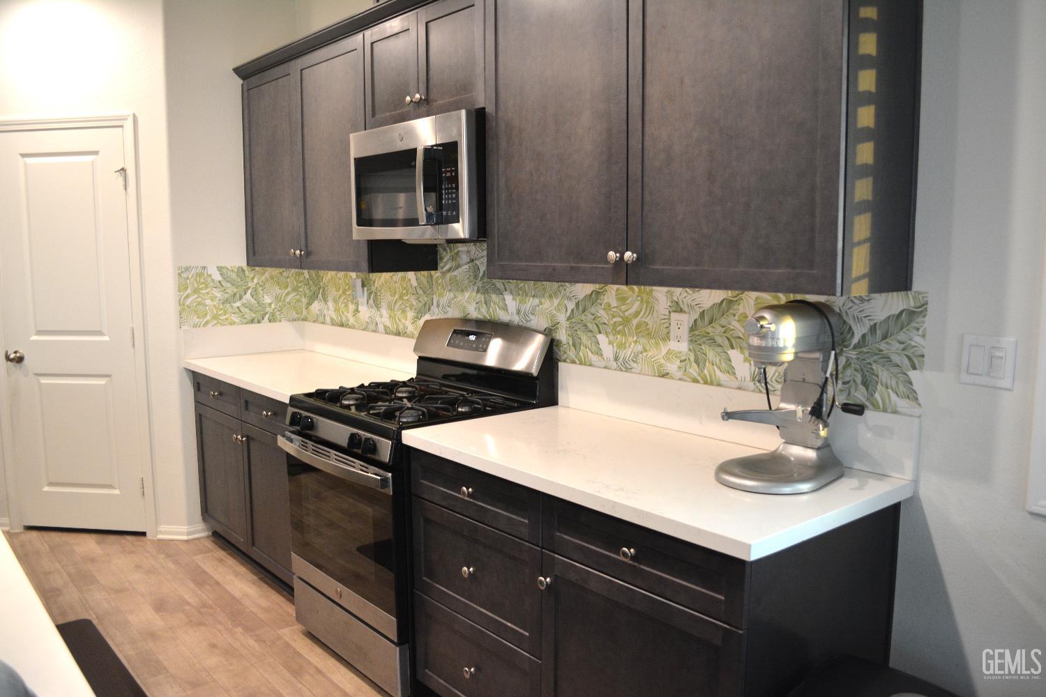 7311 Koyuk River Street — photo 7